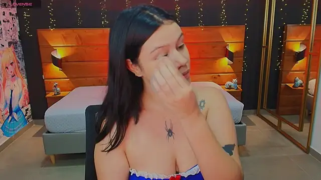 Snapshot of hanna_kimura chatting on February 14, 7:36 pm hanna kimura online show from February 14, 7:36 pm