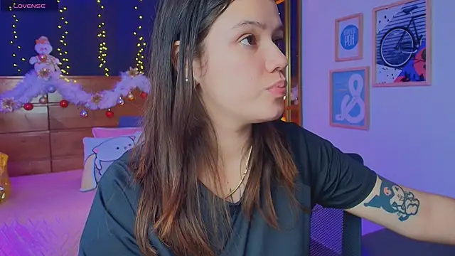 Snapshot of hanna_kimura chatting on December 19, 8:22 pm hanna kimura online show from December 19, 8:22 pm