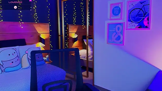 Snapshot of hanna_kimura chatting on February 21, 8:55 pm hanna kimura online show from February 21, 8:55 pm