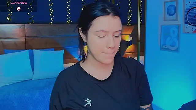 Snapshot of hanna_kimura chatting on February 11, 7:25 pm hanna kimura online show from February 11, 7:25 pm