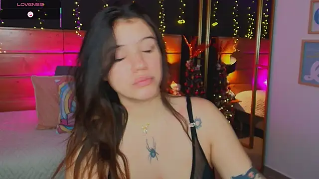 hanna kimura online show from November 29, 8:31 pm