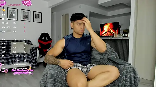 Nicolasmontoya16 online show from November 30, 1:28 am