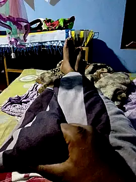 m11a2f3a4z5 online show from April 18, 3:47 pm