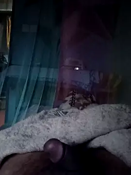 Snapshot of m11a2f3a4z5 chatting on March 2, 1:06 am m11a2f3a4z5 online show from March 2, 1:06 am