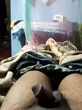 Snapshot of m11a2f3a4z5 chatting on February 26, 3:23 pm m11a2f3a4z5 online show from February 26, 3:23 pm