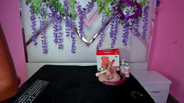 AshleyPrescott69 online show from October 15, 12:13 pm