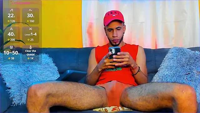 Snapshot of Alex_bigcock11_ chatting on November 8, 1:36 pm Alex bigcock11 online show from November 8, 1:36 pm