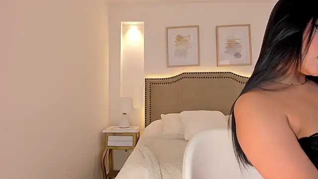 Amy azaela online show from December 15, 10:15 pm