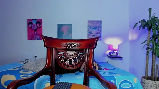 Snapshot of saori_022 chatting on September 18, 2:47 am saori 022 online show from September 18, 2:47 am