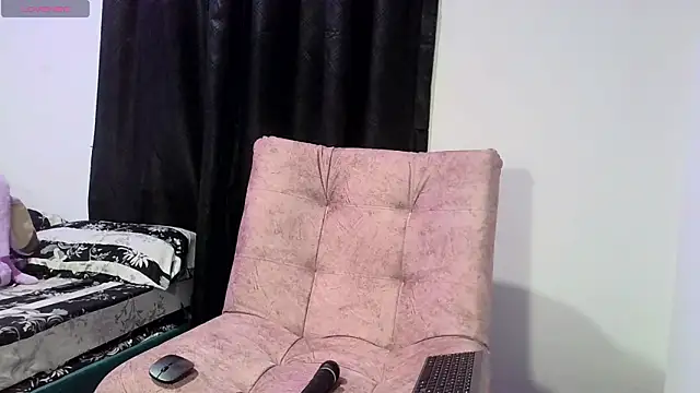 PIINK 2025 online show from March 20, 8:32 pm