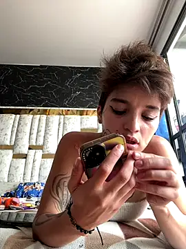 DayanaDG online show from December 14, 5:18 pm