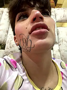 DayanaDG online show from January 10, 5:03 am