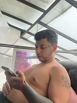 DayanaDG online show from April 5, 6:58 pm