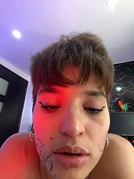 DayanaDG online show from December 1, 6:09 pm