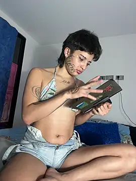 DayanaDG online show from July 18, 1:03 am