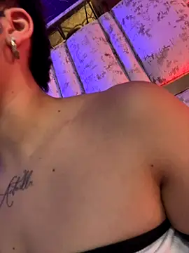 DayanaDG online show from November 22, 11:03 pm