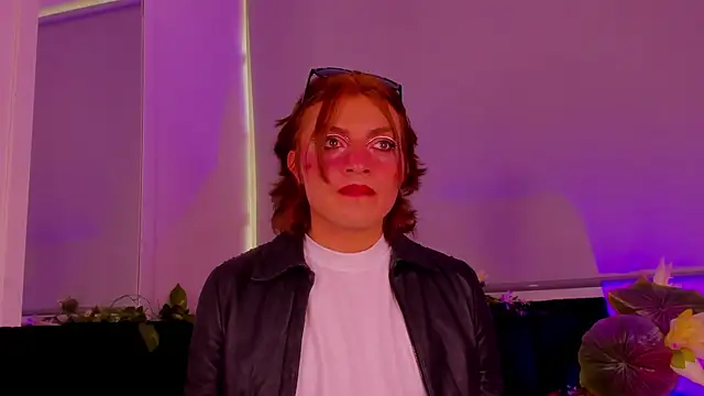 Tommy Lovee online show from September 12, 1:11 pm