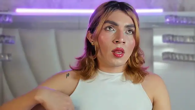 Tommy Lovee online show from April 8, 4:47 am