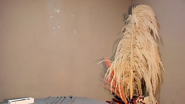 sienna glow online show from February 24, 2:29 pm