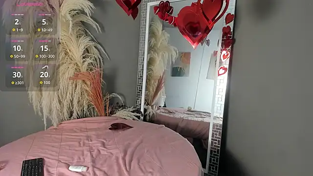 sienna glow online show from February 12, 1:44 pm