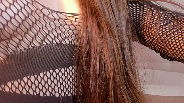 Snapshot of Miia-Rose chatting on February 3, 2:53 am Miia-Rose online show from February 3, 2:53 am