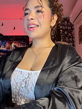 megansan  online show from October 21, 12:15 pm