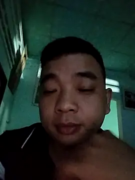 Snapshot of Boy_kuto77 chatting on February 18, 5:42 pm Boy kuto77 online show from February 18, 5:42 pm