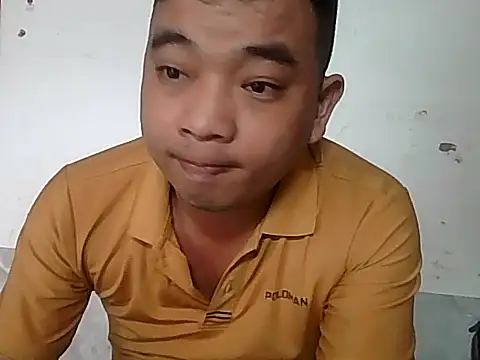 Snapshot of Boy_kuto77 chatting on January 19, 3:54 am Boy kuto77 online show from January 19, 3:54 am