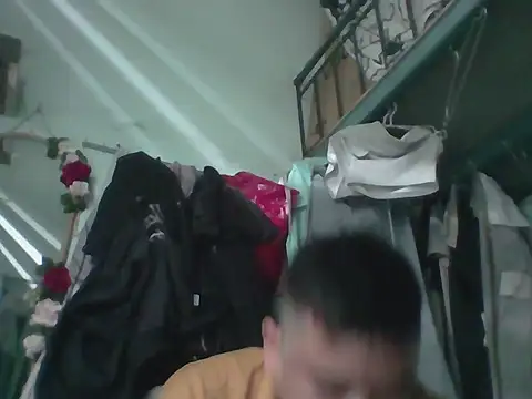 Snapshot of Boy_kuto77 chatting on January 15, 2:37 am Boy kuto77 online show from January 15, 2:37 am