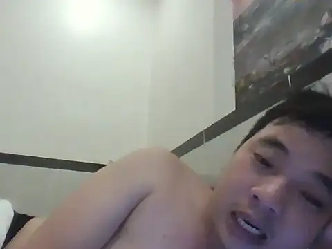 Snapshot of Boy_kuto77 chatting on July 21, 2:18 pm Boy kuto77 online show from July 21, 2:18 pm