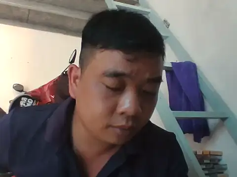 Snapshot of Boy_kuto77 chatting on June 20, 1:32 am Boy kuto77 online show from June 20, 1:32 am