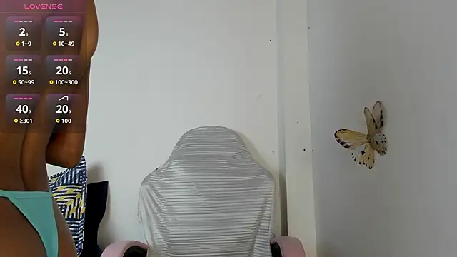 mari-ross online show from February 1, 2:10 am