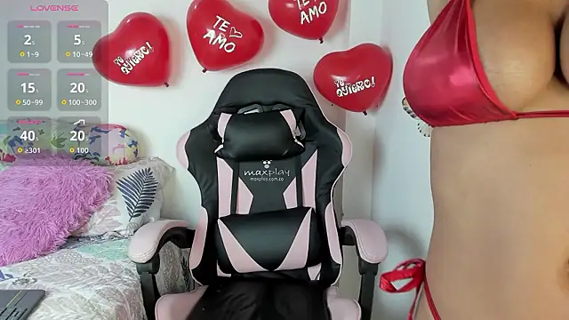 mari-ross online show from February 14, 2:12 am