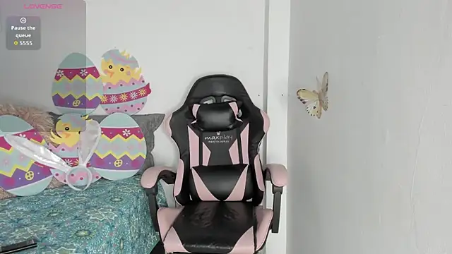 mari-ross online show from April 4, 2:40 am