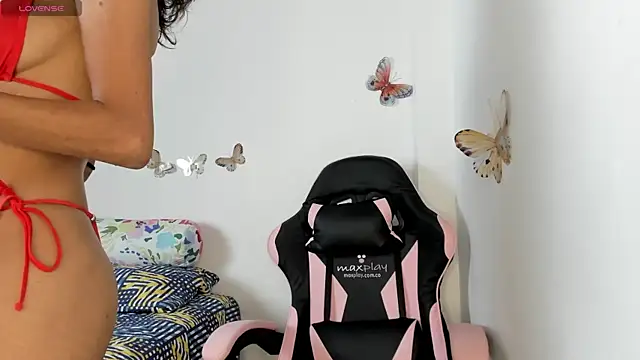 mari-ross online show from October 26, 1:39 am