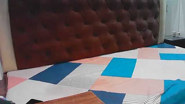 Snapshot of elize__ chatting on November 21, 5:50 am elize online show from November 21, 5:50 am