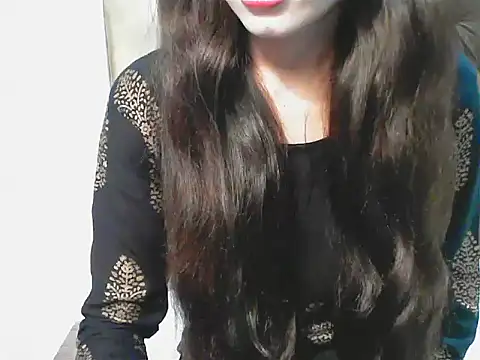 Snapshot of elize__ chatting on November 8, 4:27 am elize online show from November 8, 4:27 am