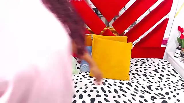 AmbarSmit online show from December 17, 8:36 pm