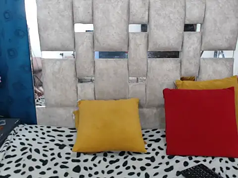 AmbarSmit online show from January 9, 2:07 am