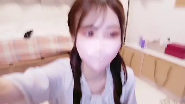 Snapshot of Ema_o0_chan chatting on September 20, 11:15 am Ema o0 chan online show from September 20, 11:15 am