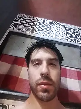 Snapshot of nazz01 chatting on February 21, 6:10 pm nazz01 online show from February 21, 6:10 pm