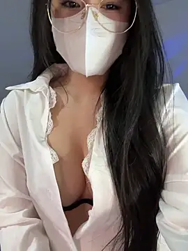 Donna11 online show from February 5, 1:34 am