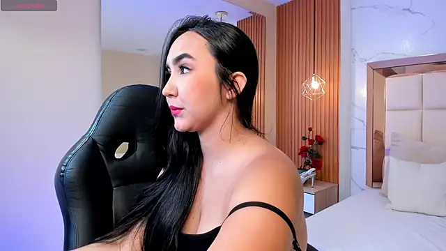 julieta rosee online show from January 7, 9:53 pm