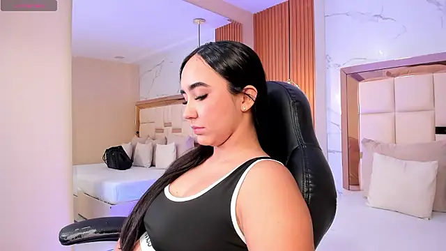 julieta rosee online show from March 12, 10:03 pm