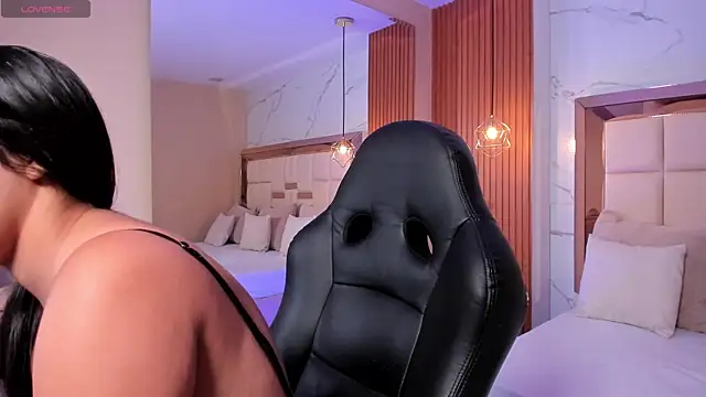 julieta rosee online show from February 25, 10:09 pm