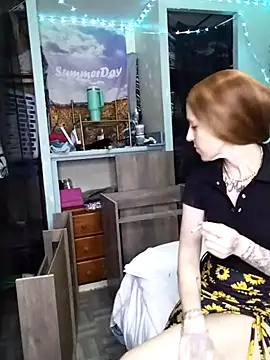 Purple2StayThnxx online show from January 12, 8:04 pm