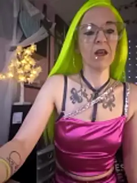 Purple2StayThnxx online show from March 14, 2:01 pm