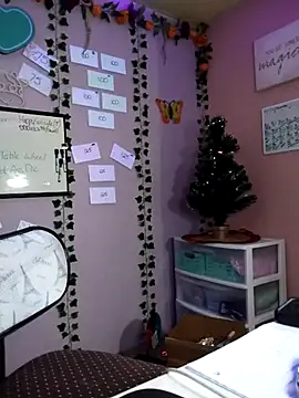 Purple2StayThnxx online show from November 18, 8:45 pm