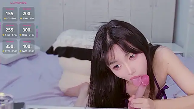 XiaoNana  online show from October 17, 1:31 am