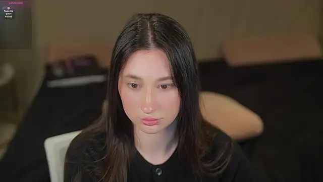 Jenny Bliss online show from December 3, 11:31 am